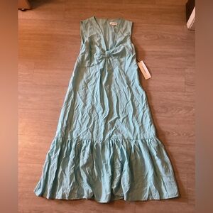 Calvin Klein Women’s Blue Dress (Size 10)